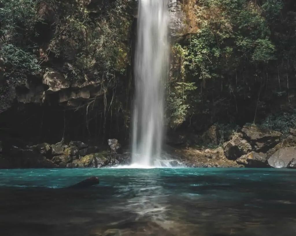 Celebrity Vacation Spot - Waterfall